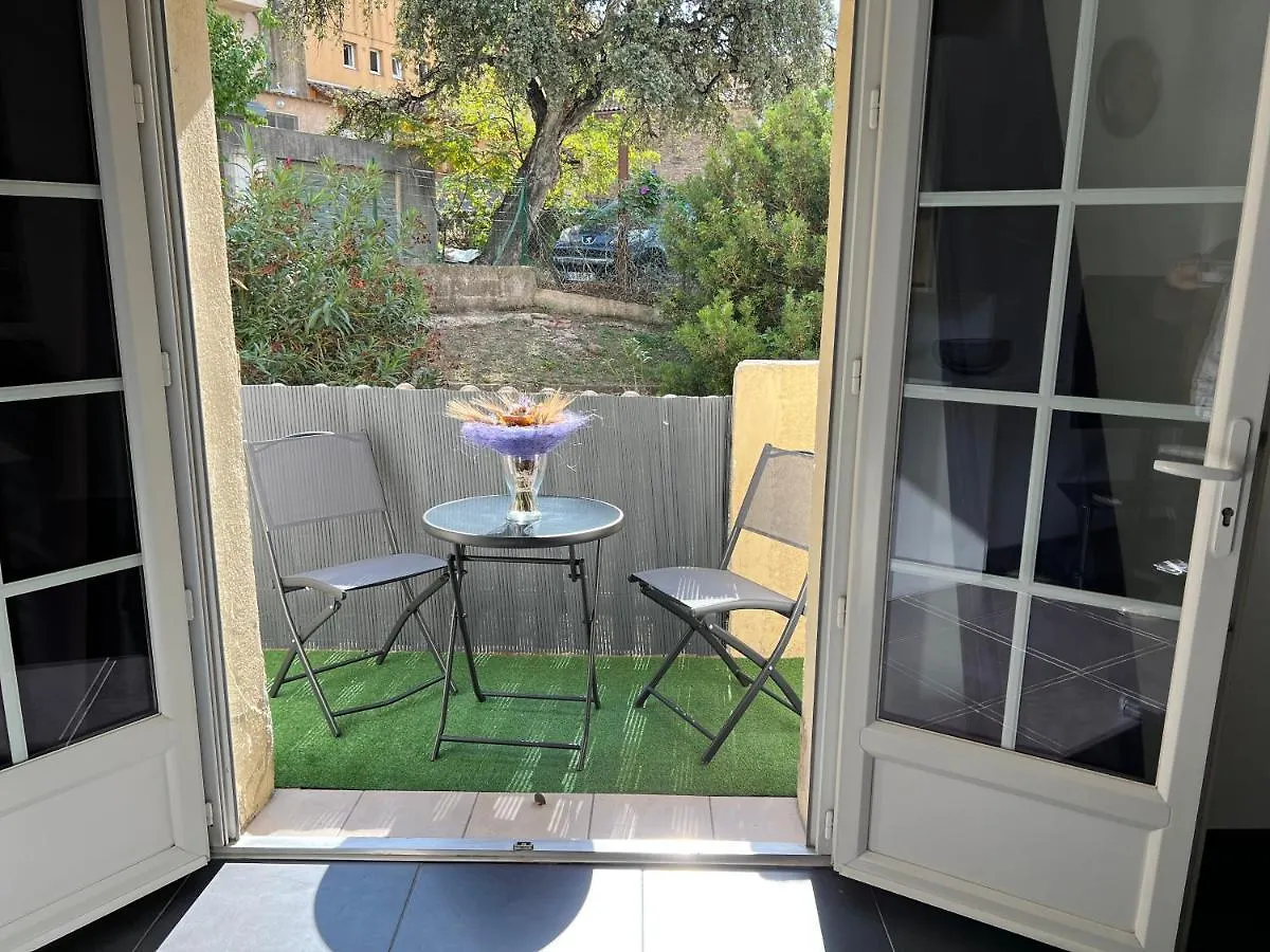Appartement L'appart Isa&Marc T2 avec rez-de-jardin  Bormes-les-Mimosas France